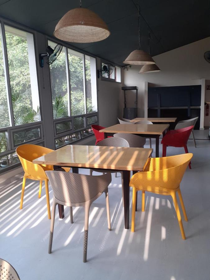 Residence Bertille Abidjan Cocody Exterior photo